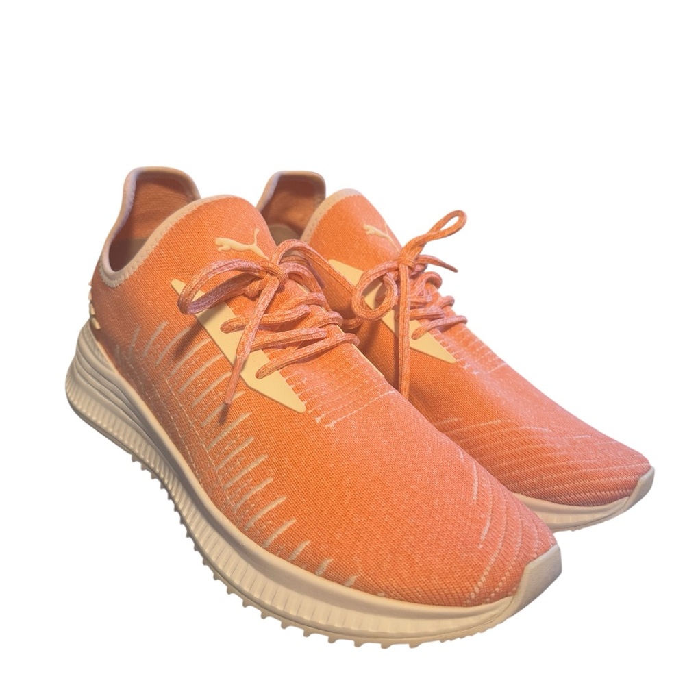 Puma Pink Athletic Shoes with Sleek Design